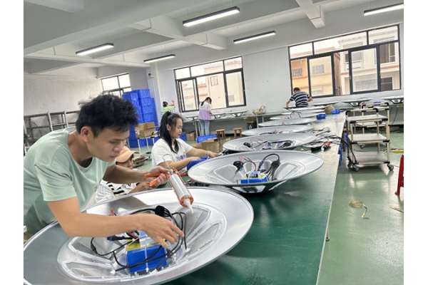 UFO Solar Garden light